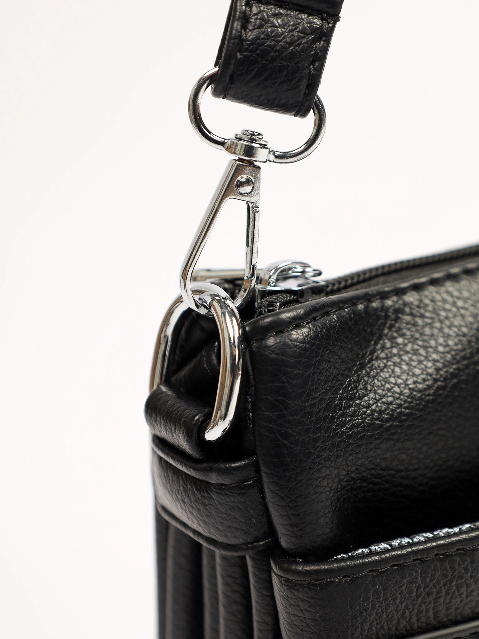 Сумка-кроссбоди со съемной ручкой в ассортименте